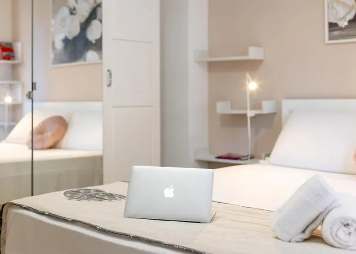Appartement Trastevere Bright With Balcony