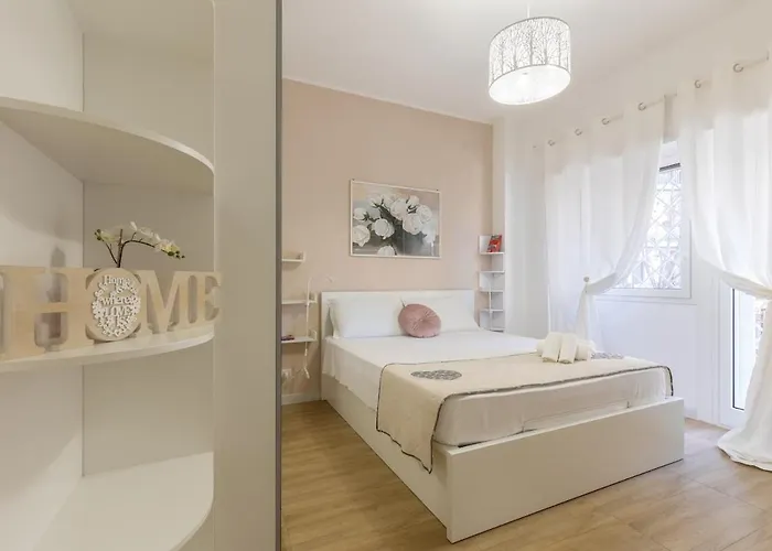 Trastevere Bright With Balcony * Rome