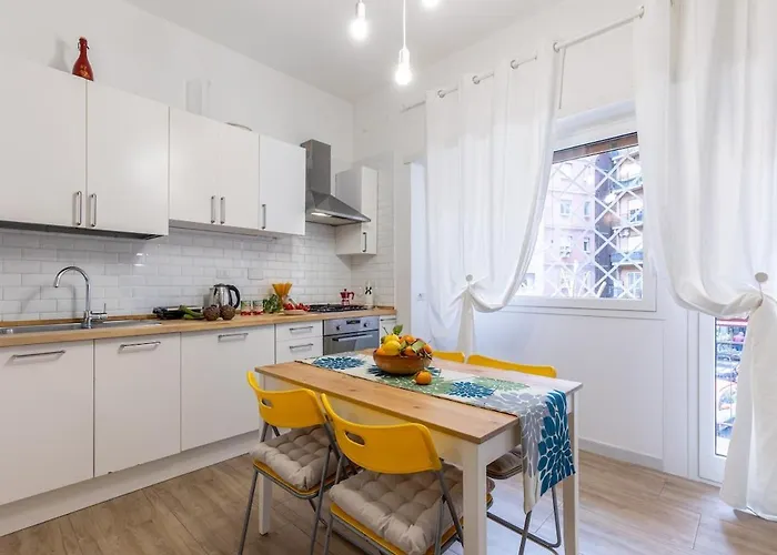 Trastevere Bright With Balcony Appartement